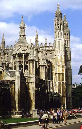  IGDA/C. Novara     ЦЕРКОВЬ КИНГЗ-КОЛЛЕДЖА (1441) Кембриджского университета.
