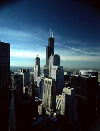  IGDA/S. Vannini     ЧИКАГО. Самое высокое здание в мире – Сирс-Тауэр (443 м), построенное в 1973.