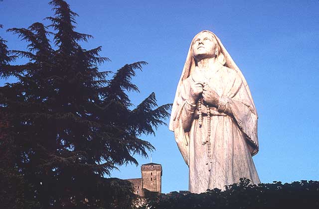  IGDA/G. Sioen     СВ. БЕРНАДЕТТА (статуя святой в Лурде).