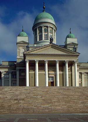  IGDA/S. Vannini     ЛЮТЕРАНСКИЙ СОБОР (также называемый собором св. Николая) в Хельсинки.