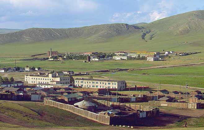  IGDA/W. Buss     НЕБОЛЬШОЙ ГОРОД в Монголии