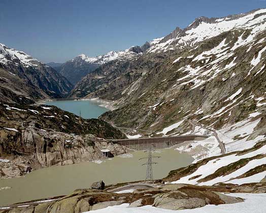  IGDA/2P     ВОДОХРАНИЛИЩА в районе перевала Гримзель (Швейцарские Альпы)