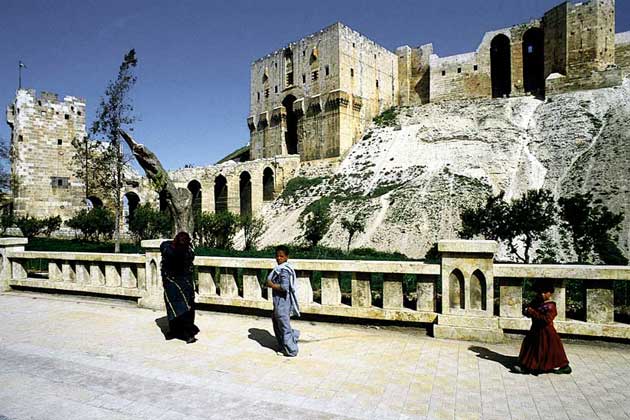  IGDA/C. Sappa     СРЕДНЕВЕКОВАЯ ЦИТАДЕЛЬ в Халебе (Алеппо)