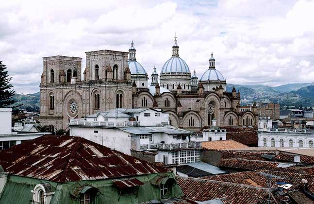  IGDA/V. Degrandi     КУЭНКА – город в Эквадоре