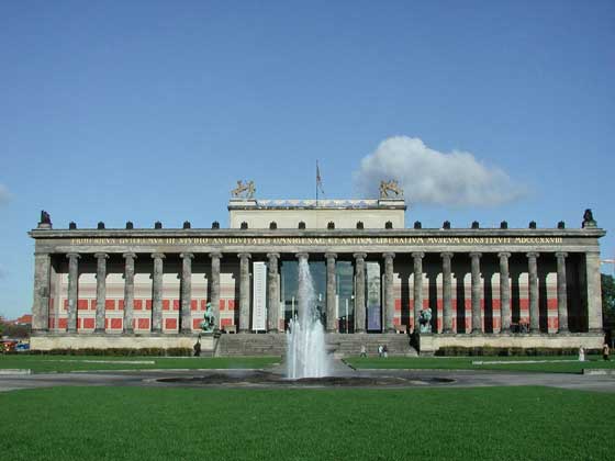   ©  www.berlin-tourist-information.de     СТАРЫЙ МУЗЕЙ (Altes Museum)