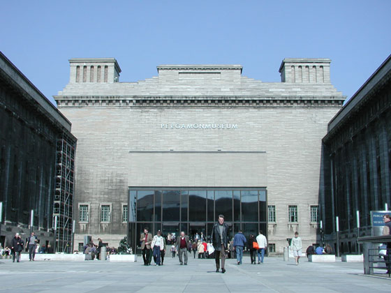  ©  www.berlin-tourist-information.de     ПЕРГАМСКИЙ МУЗЕЙ (Pergamonmuseum)
