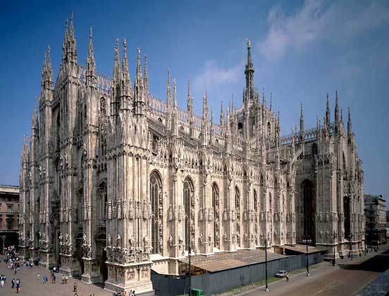  IGDA     СОБОР (ДУОМО) в Милане (1386–1856)