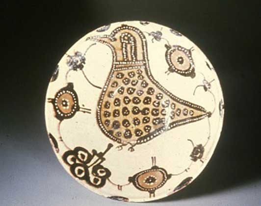 БЛЮДО с птицей. Иран, г.Сари 1000 до н.э.