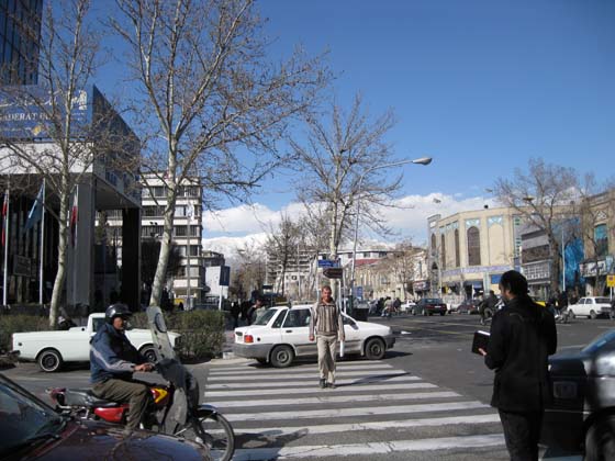 На улице современного Тегерана
