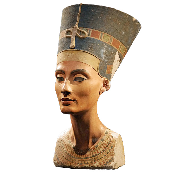 Бюст Нефертити. Тутмос, 1345 год до нашей эры. Коллекция Египетского музея Берлина.